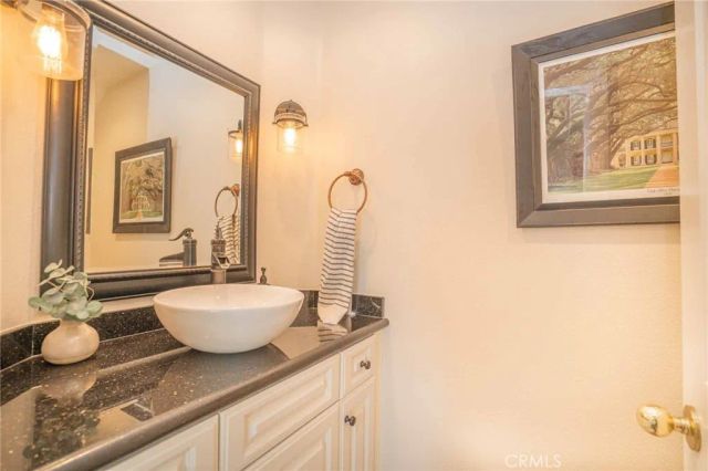 11 Kirkland, Irvine, CA 92602