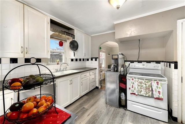 1519 Tauromee Avenue, Kansas City, KS 66102