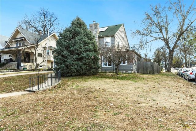 1519 Tauromee Avenue, Kansas City, KS 66102