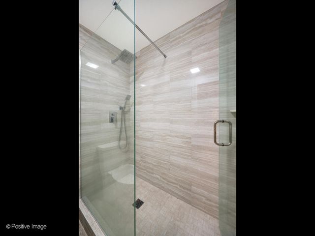 1322 S New Wilke Road 1C, Arlington Heights, IL 60005