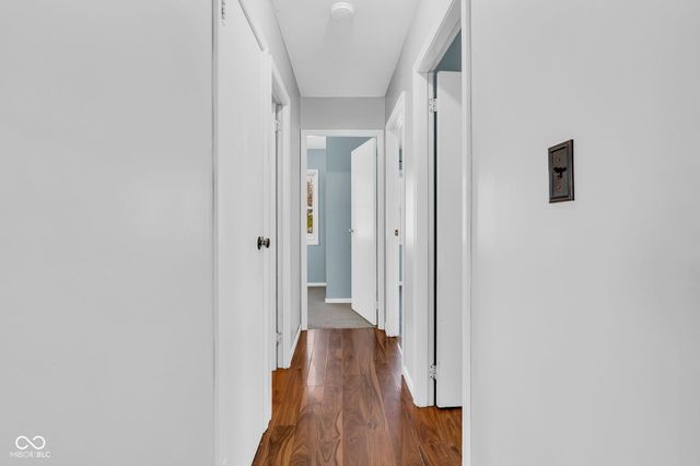 705 Hanover Drive, Whiteland, IN 46184