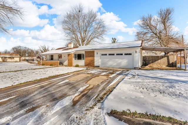 705 Hanover Drive, Whiteland, IN 46184