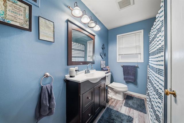 242 2nd Avenue, Chippewa Falls, WI 54729