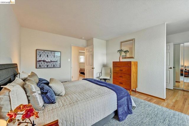 585 Crestmont DR, Oakland, CA 94619