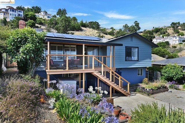 585 Crestmont DR, Oakland, CA 94619