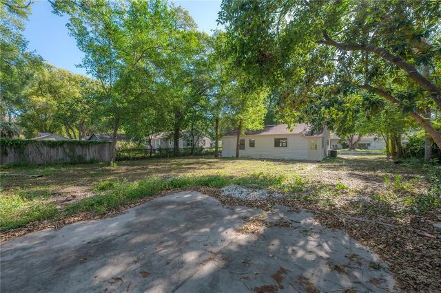 6714 N 11TH STREET, Tampa, FL 33604