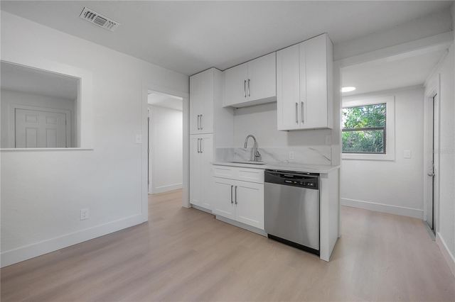 6714 N 11TH STREET, Tampa, FL 33604