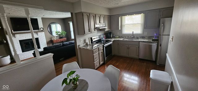 4315 Southgate Drive, Indianapolis, IN 46268