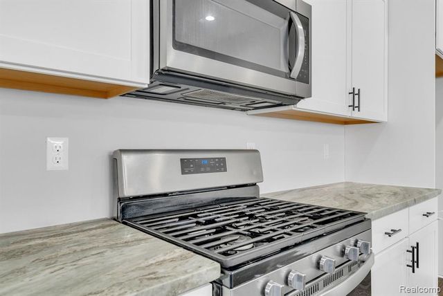 171 Jotham Avenue, Auburn Hills, MI 48326