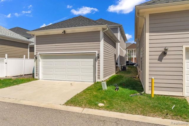 171 Jotham Avenue, Auburn Hills, MI 48326