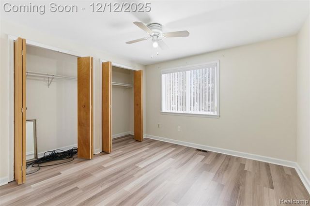 32477 Saint Vincent Avenue, Warren, MI 48092