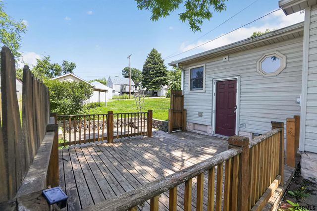 1614 Drexel Street, Omaha, NE 68107