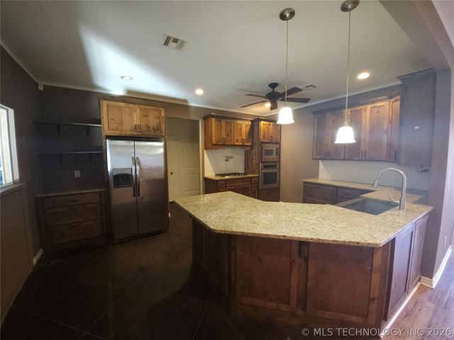 6650 S 369th Avenue W, Mannford, OK 74044