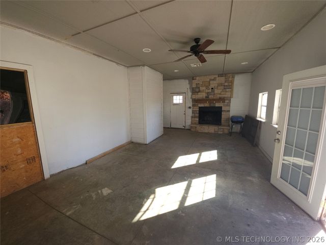 6650 S 369th Avenue W, Mannford, OK 74044