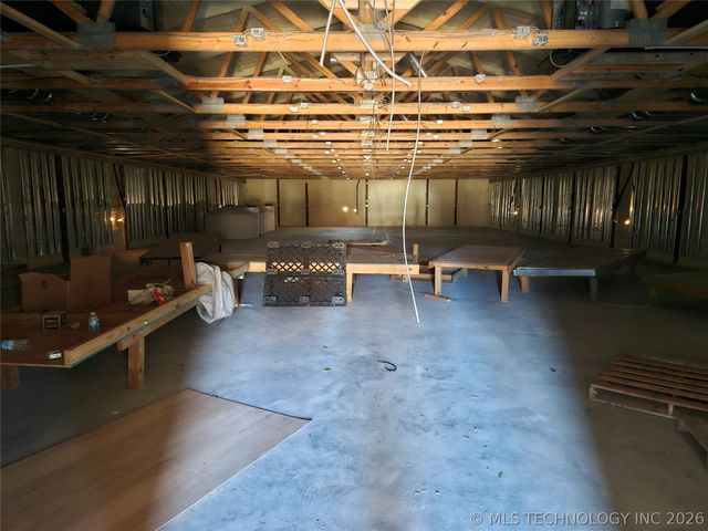 6650 S 369th Avenue W, Mannford, OK 74044
