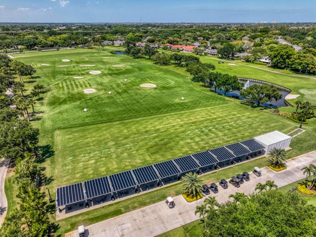 32 Glens Drive E, Boynton Beach, FL 33436