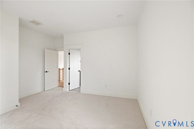 15212 Barford Dr, Midlothian, VA 23112