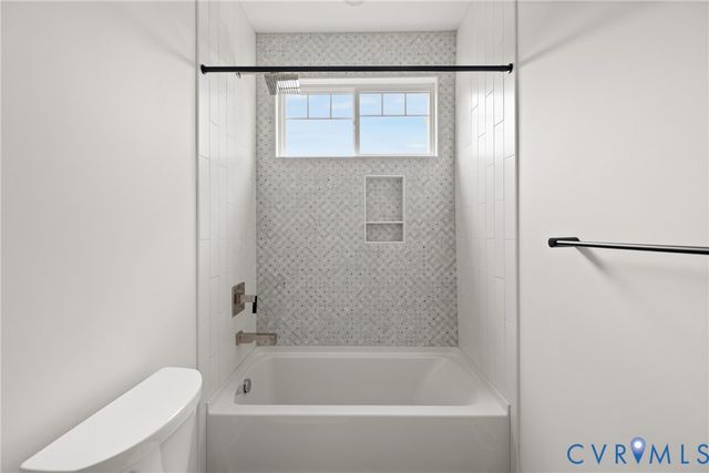 15212 Barford Dr, Midlothian, VA 23112