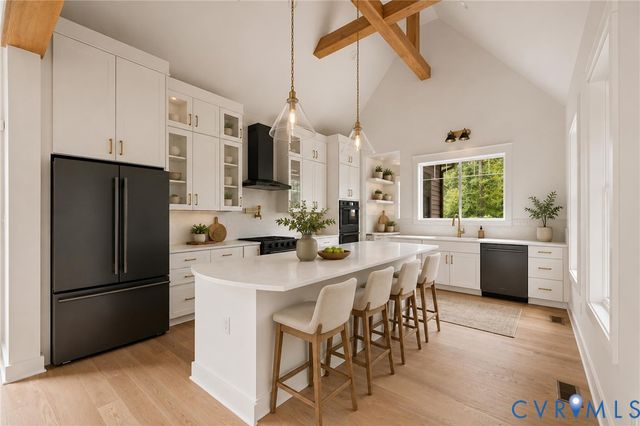 15212 Barford Dr, Midlothian, VA 23112