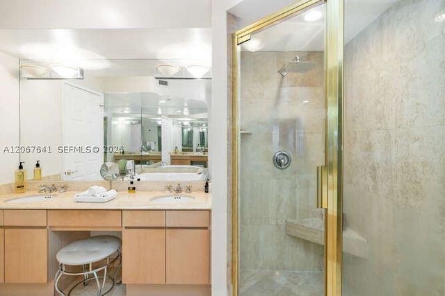 18671 Collins Ave 1001, Sunny Isles Beach, FL 33160