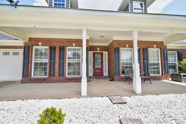 57 Meadowlark Drive, Smiths Station, AL 36877