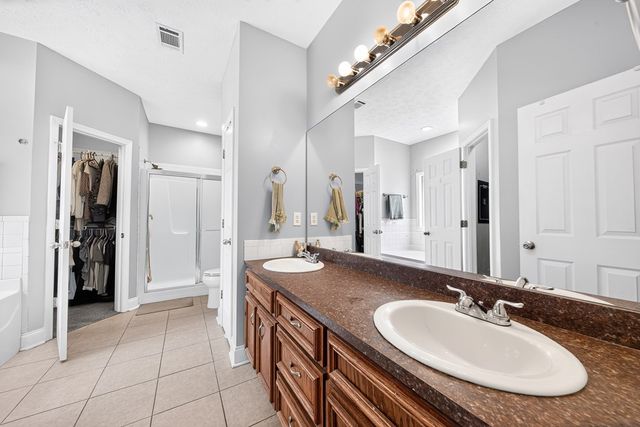 57 Meadowlark Drive, Smiths Station, AL 36877