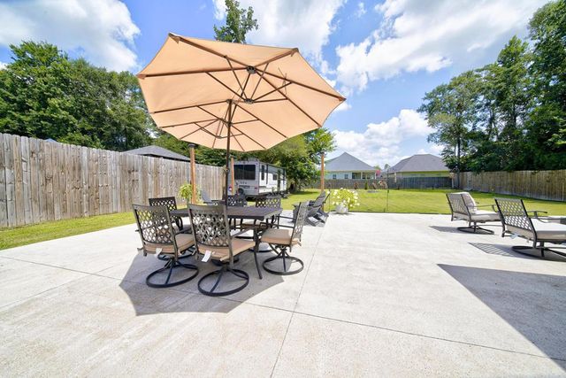 57 Meadowlark Drive, Smiths Station, AL 36877
