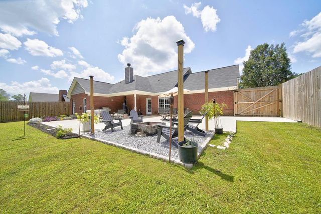 57 Meadowlark Drive, Smiths Station, AL 36877