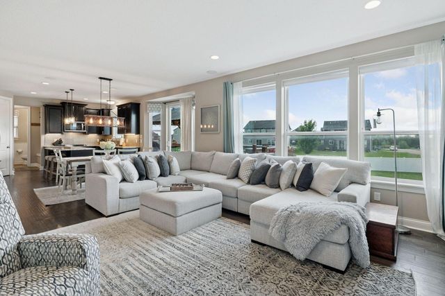 1437 Copper Hills Drive, Carver, MN 55315