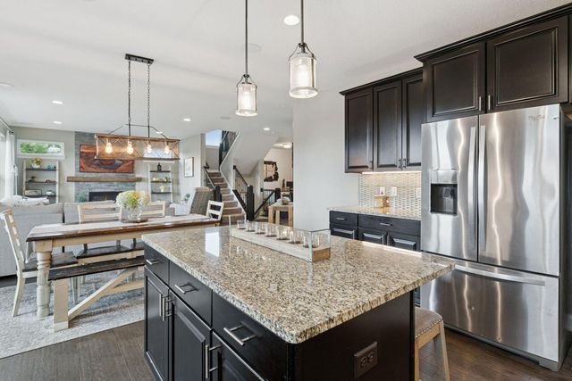 1437 Copper Hills Drive, Carver, MN 55315