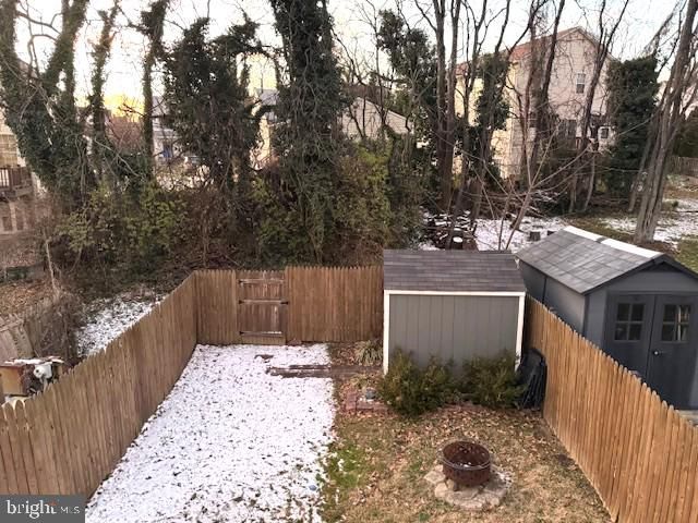 2120 S LOWELL ST, Arlington, VA 22204