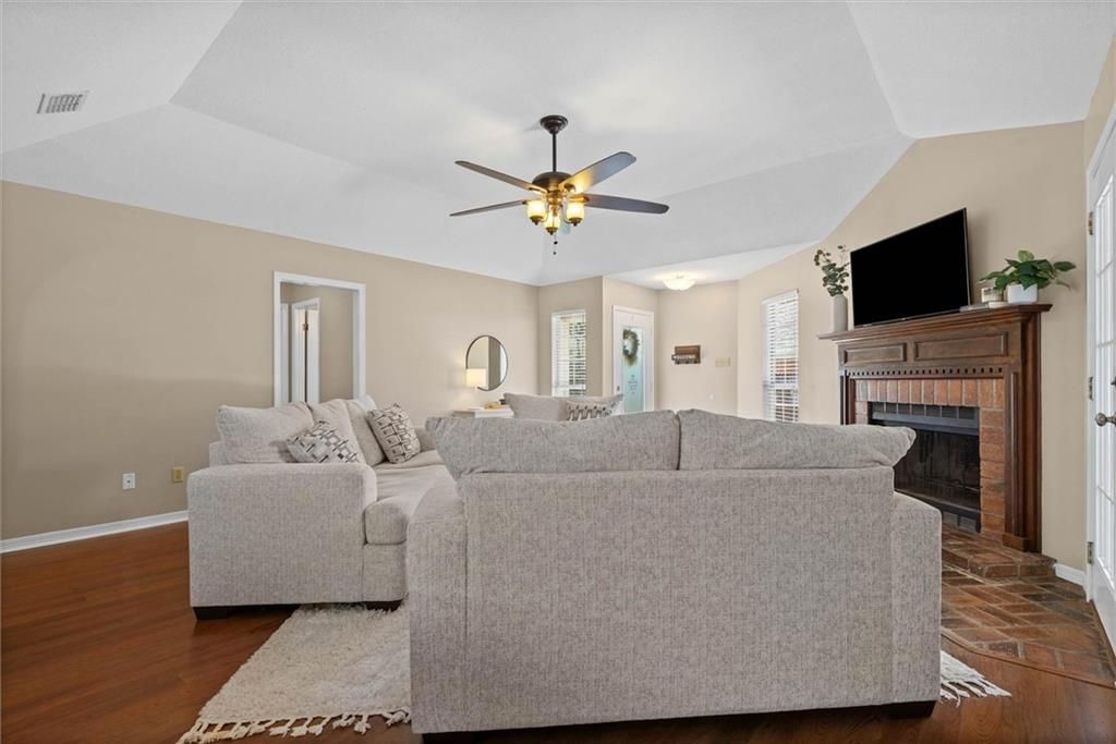 1004 Louise Avenue, Mobile, AL 36609 — photo 4