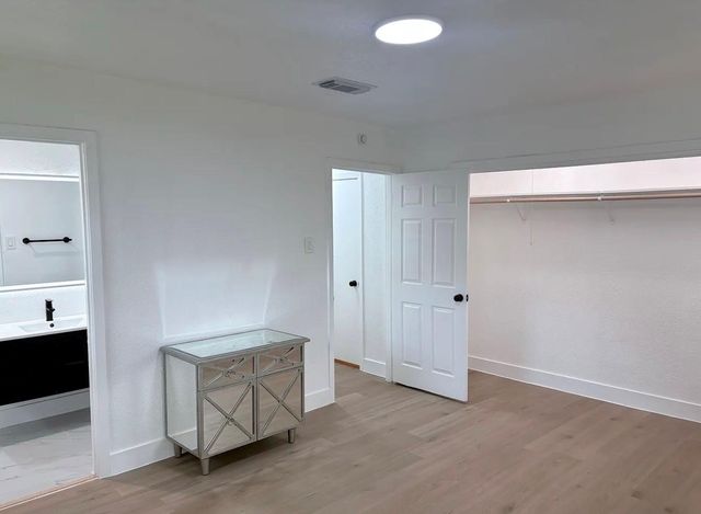704 Fleetwood Street, Baytown, TX 77520