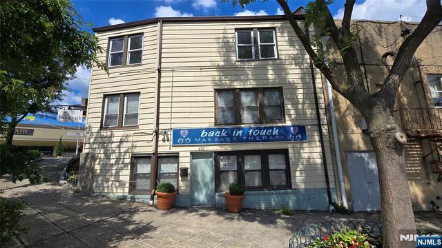 426 Cedar Lane, Teaneck, NJ 07666