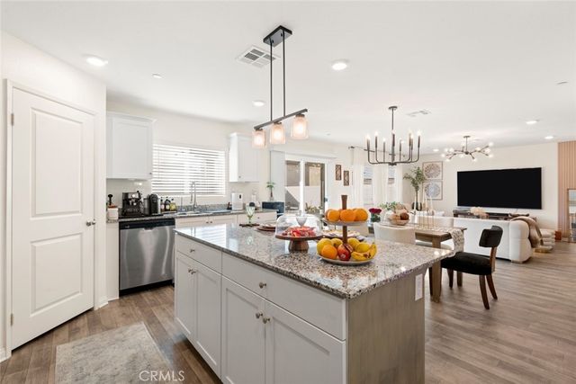 282 Basswood Way, San Jacinto, CA 92583