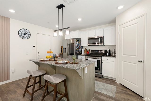 282 Basswood Way, San Jacinto, CA 92583