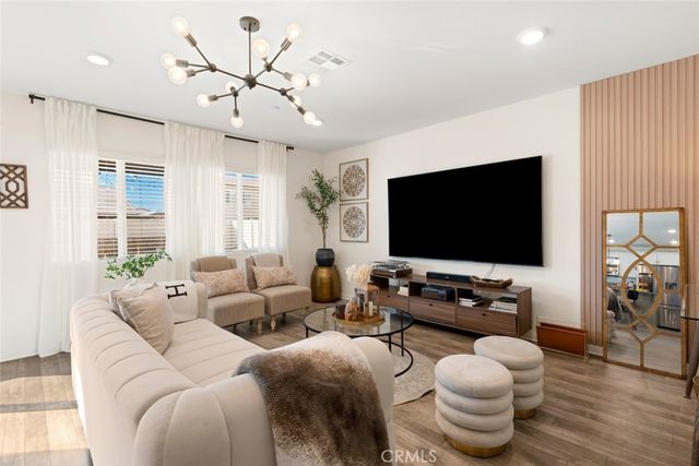 282 Basswood Way, San Jacinto, CA 92583