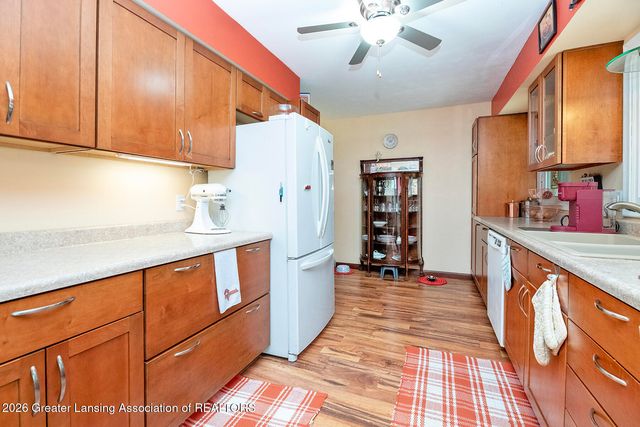 12565 Mckouen Drive, Dewitt, MI 48820