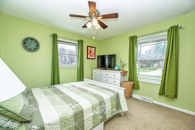 12565 Mckouen Drive, Dewitt, MI 48820