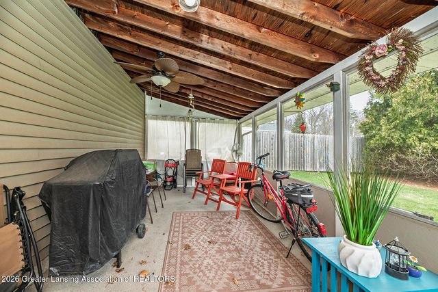 12565 Mckouen Drive, Dewitt, MI 48820