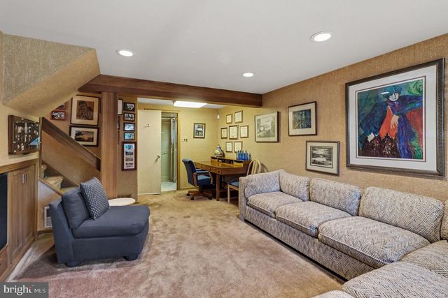 1229 HOFFMAN RD, Ambler, PA 19002
