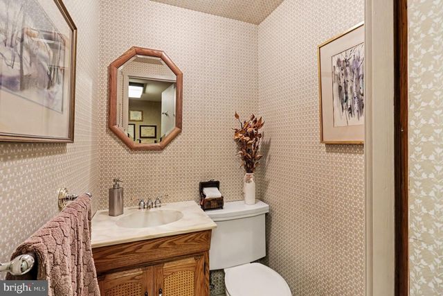 1229 HOFFMAN RD, Ambler, PA 19002