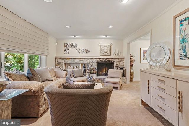 1229 HOFFMAN RD, Ambler, PA 19002