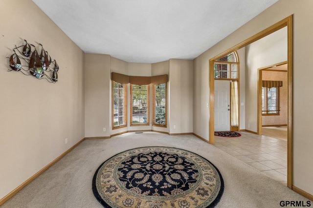 7823 N 156th Avenue, Bennington, NE 68007