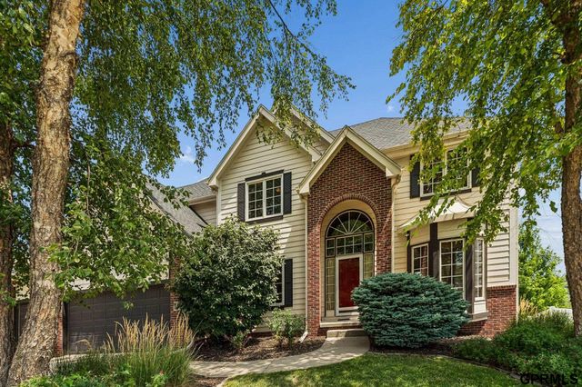 7823 N 156th Avenue, Bennington, NE 68007
