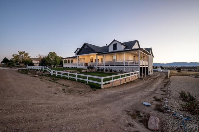 53 S Rancho Vista Dr, Pueblo West, CO 81007