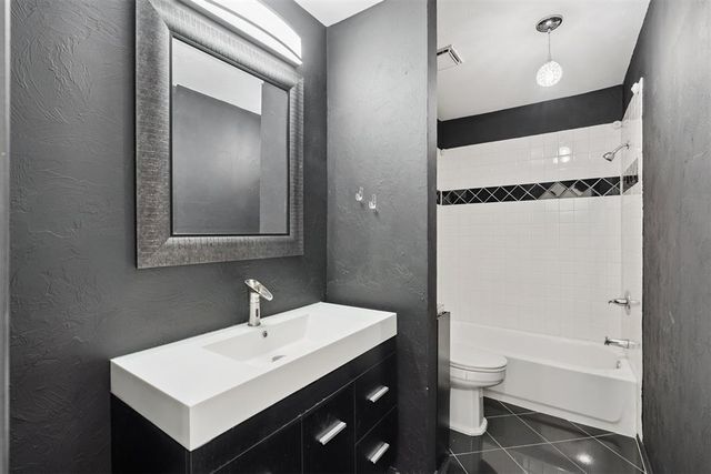 7515 NW 107th Street, Oklahoma City, OK 73162