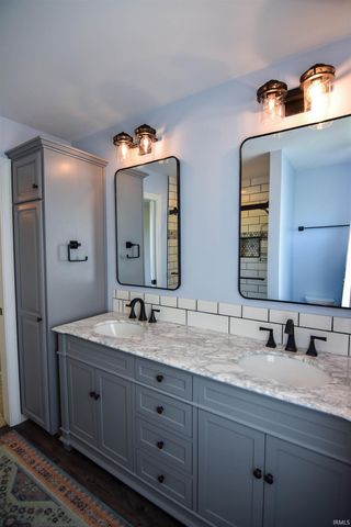 373 E Hirsch Woods Lane, Haubstadt, IN 47639