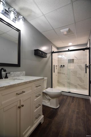 373 E Hirsch Woods Lane, Haubstadt, IN 47639