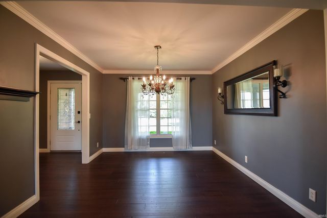 373 E Hirsch Woods Lane, Haubstadt, IN 47639